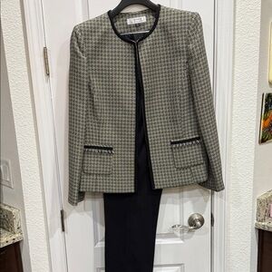 Tahari Houndstooth Blazer and pants with Black Accents